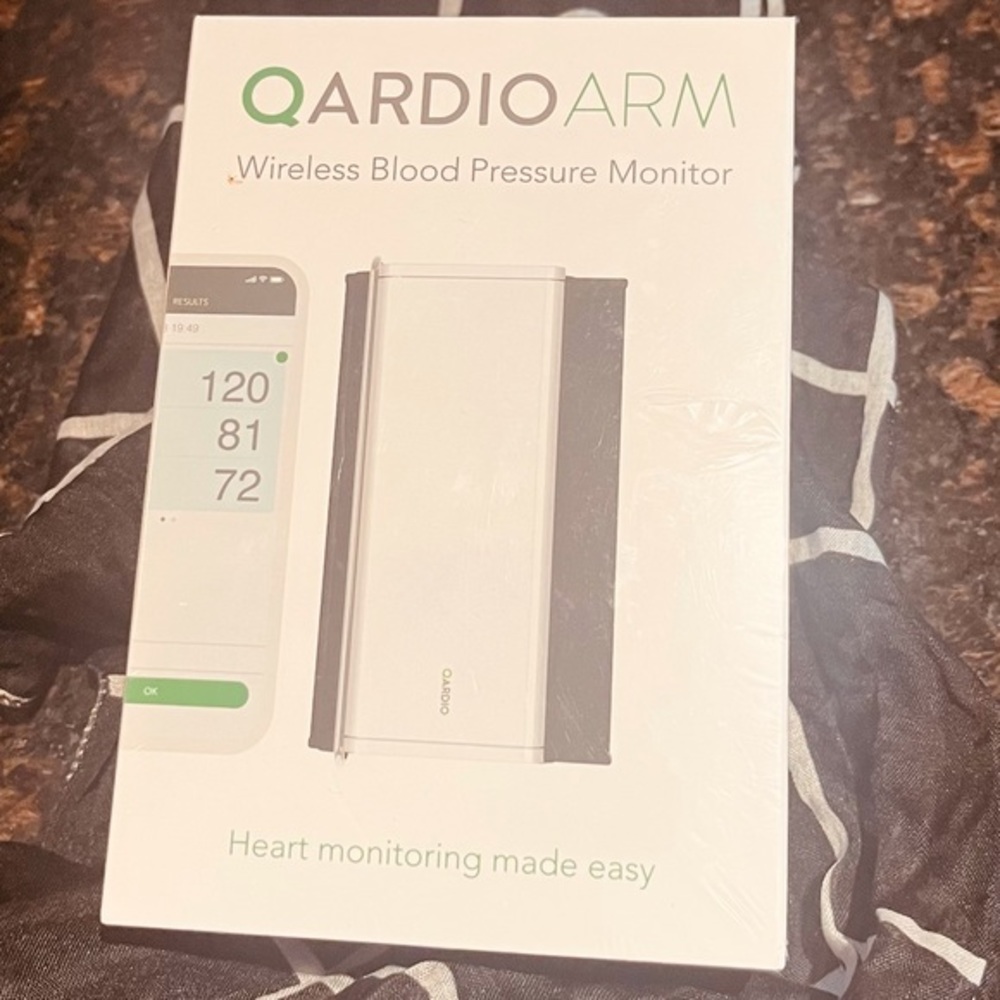 Qardio Cord Free / Wireless Blood Pressure Monitor